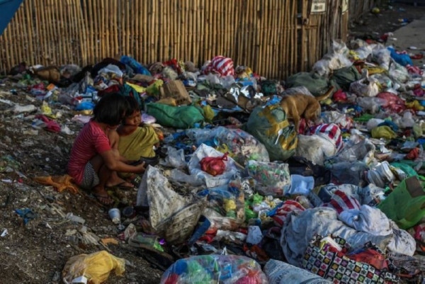 slum-baseco-manila.jpg