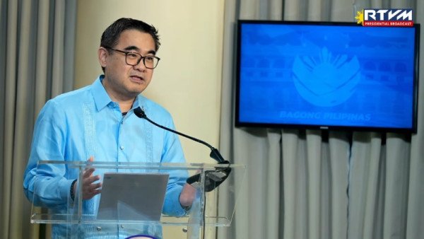 대통령 투자경제 담당 특별보좌관.jpg