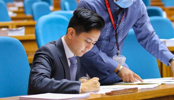 sandro-marcos-.jpg