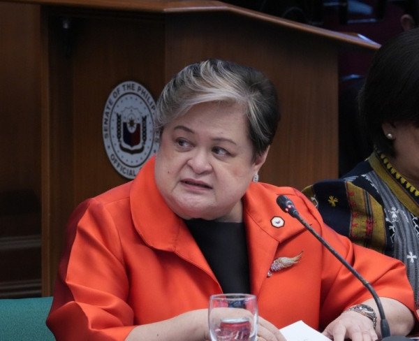 dfa-secretary-tess-lazaro-at-senate.jpg
