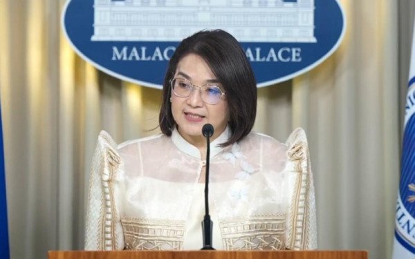 대통령궁은 전 국회의장이.jpg