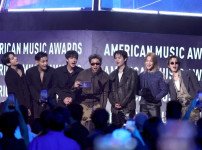 BTS, 아메리칸 뮤직.jpeg